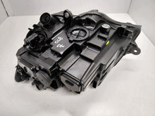 Laden Sie das Bild in den Galerie-Viewer, Frontscheinwerfer VW Transporter 7L1941036D Rechts Scheinwerfer Headlight SCH5738680704lp