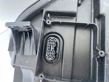 Laden Sie das Bild in den Galerie-Viewer, Frontscheinwerfer Audi Q5 80A941044 Rechts Scheinwerfer Headlight SCH5740881552lg