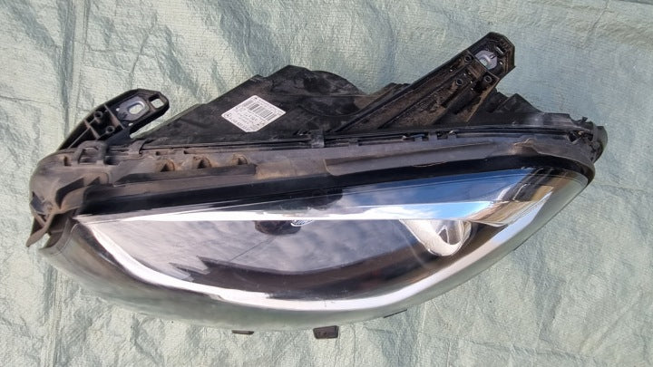 Frontscheinwerfer Mercedes-Benz W246 A2468205361 Ein Stück (Rechts oder Links) SCH5767976724wt