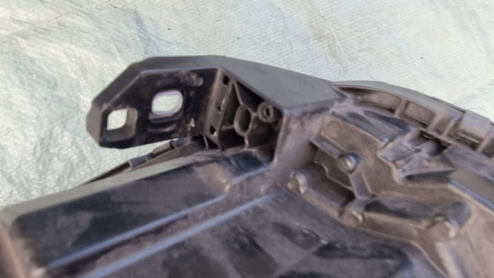 Frontscheinwerfer Mercedes-Benz W246 A2468205361 Ein Stück (Rechts oder Links) SCH5767976724wt