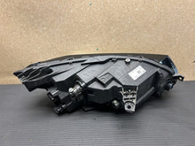 Load image into Gallery viewer, Frontscheinwerfer Renault I 260602461R Links Scheinwerfer Headlight SCH5770245858cf