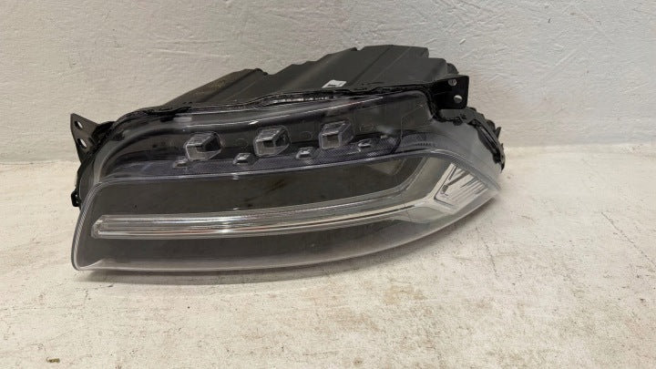 Frontscheinwerfer Volvo Xc40 31655982 LED Rechts Scheinwerfer Headlight SCH5770385911bj
