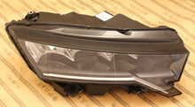Load image into Gallery viewer, Frontscheinwerfer Skoda Octavia I 5E4941010 LED Rechts Scheinwerfer Headlight SCH5774144292ms