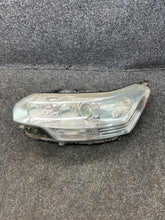 Laden Sie das Bild in den Galerie-Viewer, Frontscheinwerfer Citroën C5 III 89903148 Xenon Links Scheinwerfer Headlight SCH5778230144lh