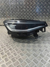 Laden Sie das Bild in den Galerie-Viewer, Frontscheinwerfer VW Id.4 11B941036G Rechts Scheinwerfer Headlight SCH5783189973qg