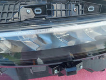 Laden Sie das Bild in den Galerie-Viewer, Frontscheinwerfer Nissan Qashqai III J12 100-8D02J Rechts Scheinwerfer Headlight SCH5784094778xz