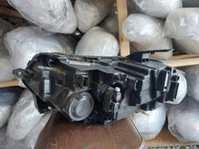 Load image into Gallery viewer, Frontscheinwerfer Dacia Duster 260106194R 260602465R Full LED Ein Satz Headlight SCH5786030295nv