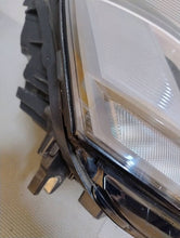 Laden Sie das Bild in den Galerie-Viewer, Frontscheinwerfer Audi A6 C8 4K0941034 Full LED Rechts Scheinwerfer Headlight SCH5786375992cd