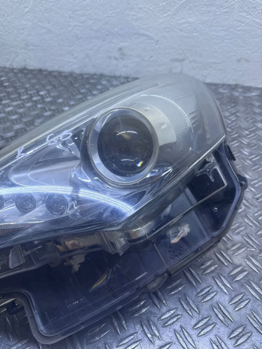 Frontscheinwerfer Toyota Avensis BEN29798 Links Scheinwerfer Headlight SCH5790240969ij