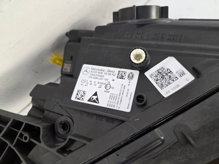 Frontscheinwerfer Audi A2059061806 LED Rechts Scheinwerfer Headlight SCH5794915566ou