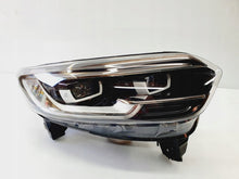 Laden Sie das Bild in den Galerie-Viewer, Frontscheinwerfer Renault Kadjar 260105570 013888-02 LED Rechts Headlight SCH5797783830kg