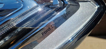Laden Sie das Bild in den Galerie-Viewer, Frontscheinwerfer Ford Mondeo ES73-13D155-AH ES73-13D154-AH Ein Satz Headlight SCH5812529201du