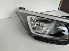 Laden Sie das Bild in den Galerie-Viewer, Frontscheinwerfer Hyundai I20 II 92102-C8000 Rechts Scheinwerfer Headlight SCH5818145524hp