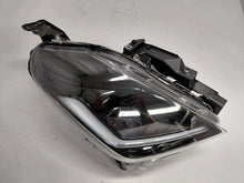 Load image into Gallery viewer, Frontscheinwerfer Suzuki Swift I W7091 Rechts Scheinwerfer Headlight SCH5823300679tu