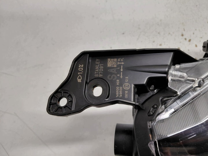 Frontscheinwerfer Suzuki Swift I W7091 Rechts Scheinwerfer Headlight SCH5823300679tu
