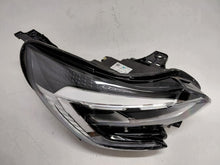 Laden Sie das Bild in den Galerie-Viewer, Frontscheinwerfer Renault Captur II 260104095R Rechts Scheinwerfer Headlight SCH5825657817fe