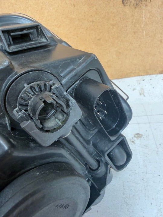 Frontscheinwerfer VW Polo 2G1941005 Links Scheinwerfer Headlight SCH5831650223gt