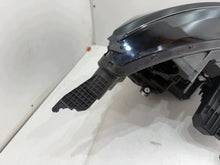 Laden Sie das Bild in den Galerie-Viewer, Frontscheinwerfer Skoda Enyaq 5LB941035A Links Scheinwerfer Headlight SCH5836844356cg