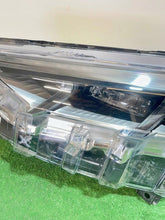 Laden Sie das Bild in den Galerie-Viewer, Frontscheinwerfer Ford I LJ8B13E015EE LED Links Scheinwerfer Headlight SCH5840204218mt