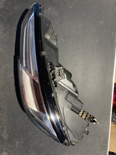 Laden Sie das Bild in den Galerie-Viewer, Frontscheinwerfer Audi A4 B9 8W0941005 Links Scheinwerfer Headlight SCH5842591574zp