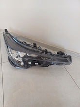 Laden Sie das Bild in den Galerie-Viewer, Frontscheinwerfer Toyota Corolla 90119224 Rechts Scheinwerfer Headlight SCH5843735950wu