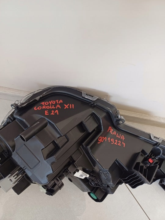 Frontscheinwerfer Toyota Corolla 90119224 Rechts Scheinwerfer Headlight SCH5843735950wu