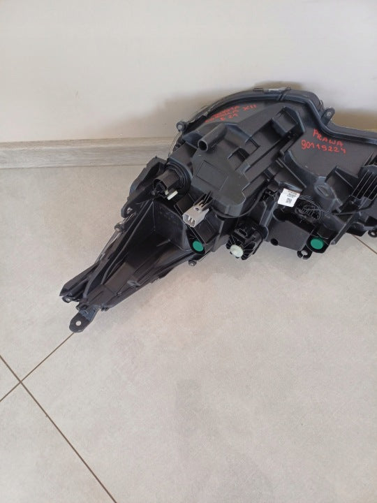 Frontscheinwerfer Toyota Corolla 90119224 Rechts Scheinwerfer Headlight SCH5843735950wu