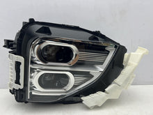 Laden Sie das Bild in den Galerie-Viewer, Frontscheinwerfer Mitsubishi Eclipse Cross I 100-6713T LED Rechts Headlight SCH5850561641ey