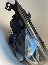 Laden Sie das Bild in den Galerie-Viewer, Frontscheinwerfer VW Golf VIII 5H1941006 LED Rechts Scheinwerfer Headlight SCH5852114209on