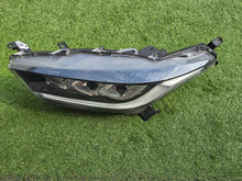 Laden Sie das Bild in den Galerie-Viewer, Frontscheinwerfer Toyota IV Yaris EUK0-8 Links Scheinwerfer Headlight SCH5852541278gl