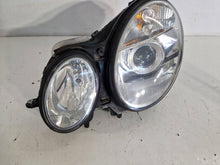 Laden Sie das Bild in den Galerie-Viewer, Frontscheinwerfer Mercedes-Benz W211 SSK2236 Links Scheinwerfer Headlight SCH5853890469ph