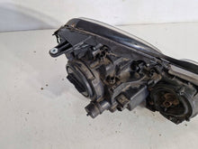 Laden Sie das Bild in den Galerie-Viewer, Frontscheinwerfer Mercedes-Benz W211 SSK2236 Links Scheinwerfer Headlight SCH5853890469ph