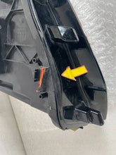 Laden Sie das Bild in den Galerie-Viewer, Frontscheinwerfer Seat Ateca 576941032B Rechts Scheinwerfer Headlight SCH5854380957kd