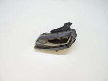 Laden Sie das Bild in den Galerie-Viewer, Frontscheinwerfer Chevrolet Camaro 84364823 GM84364823 Links Headlight SCH5854429088yc