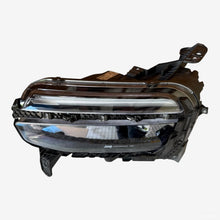 Laden Sie das Bild in den Galerie-Viewer, Frontscheinwerfer Jeep I 52218721 LED Links Scheinwerfer Headlight SCH5857216668jl