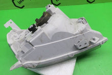Laden Sie das Bild in den Galerie-Viewer, Frontscheinwerfer Suzuki Grand Vitara II 10059076 Links Scheinwerfer Headlight SCH5858125272pb