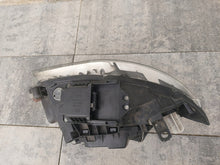 Laden Sie das Bild in den Galerie-Viewer, Frontscheinwerfer BMW E88 E81 E82 E87 7170291 Links Scheinwerfer Headlight SCH5858352149hy