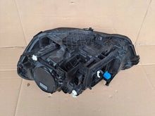 Laden Sie das Bild in den Galerie-Viewer, Frontscheinwerfer Mercedes-Benz Cla A1189067001 LED Rechts Headlight SCH5873103883sk