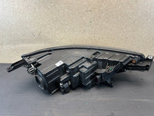 Load image into Gallery viewer, Frontscheinwerfer Chery Tiggo 605001762AA Links Scheinwerfer Headlight SCH5873960004tg