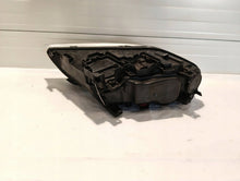 Laden Sie das Bild in den Galerie-Viewer, Frontscheinwerfer Volvo V70 S80 31214351 Links Scheinwerfer Headlight SCH5874943841qb