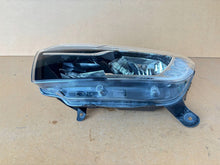Laden Sie das Bild in den Galerie-Viewer, Frontscheinwerfer Dacia Sandero II 260608143R Links Scheinwerfer Headlight SCH5886035167oh