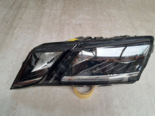 Laden Sie das Bild in den Galerie-Viewer, Frontscheinwerfer Skoda Octavia I 5E1941015D 782-505-457 Links Headlight SCH5897277175ei