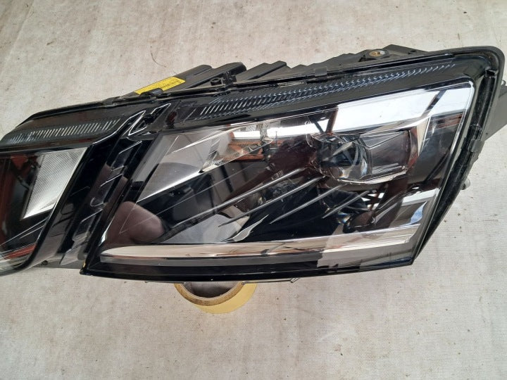 Frontscheinwerfer Skoda Octavia I 5E1941015D 782-505-457 Links Headlight SCH5897277175ei