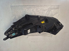 Laden Sie das Bild in den Galerie-Viewer, Frontscheinwerfer Hyundai Tucson Tl 92102D7700 D792111A20 Rechts Headlight SCH5898231413of