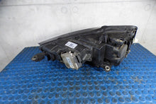 Laden Sie das Bild in den Galerie-Viewer, Frontscheinwerfer Skoda Scala 657941016A Rechts Scheinwerfer Headlight SCH5899527254zu