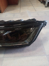 Laden Sie das Bild in den Galerie-Viewer, Frontscheinwerfer Skoda Octavia IV 5E4941015A LED Links Scheinwerfer Headlight SCH5903125756rs