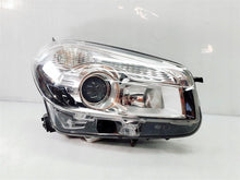 Load image into Gallery viewer, Frontscheinwerfer Nissan Qashqai I J10 26010BR60B Xenon Rechts Headlight SCH5905265840sq
