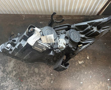 Laden Sie das Bild in den Galerie-Viewer, Frontscheinwerfer Peugeot 3008 9685473480 Rechts Scheinwerfer Headlight SCH5910030828ym
