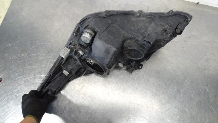 Frontscheinwerfer Toyota Avensis 81130-05370 Rechts Scheinwerfer Headlight SCH5912743306le