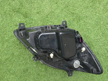 Load image into Gallery viewer, Frontscheinwerfer Mercedes-Benz Sprinter A9068200961 Xenon Links Headlight SCH5913000670tr